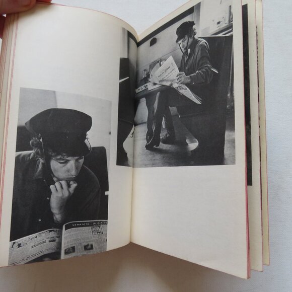 Bob Dylan by Daniel Kramer 1968 Vintage Music Biography Photo Paperback Book - Picture 12 of 15